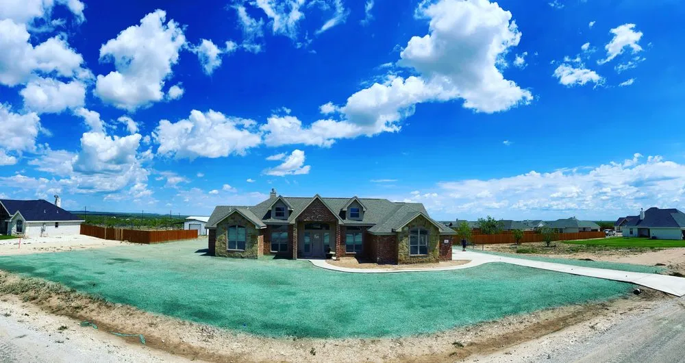 Affordable yard cleanup service for beautiful yards in San Angelo, TX by TBW Hydromulching