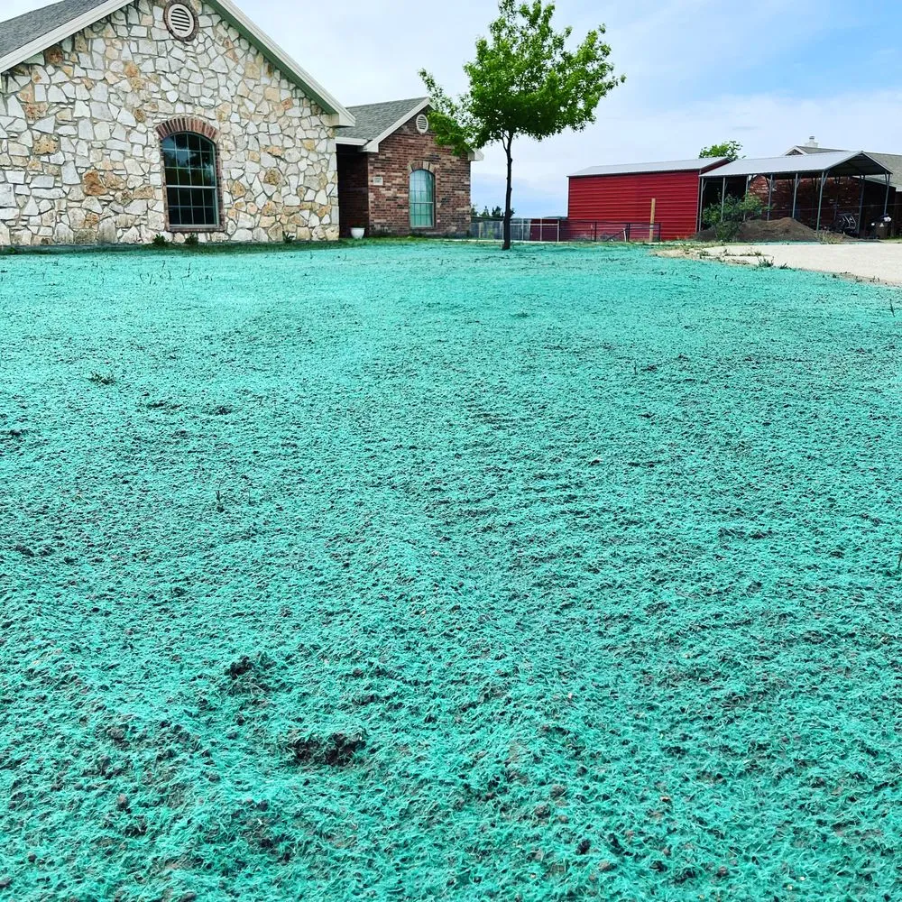 Trusted lawn care service in San Angelo, TX - TBW Hydromulching