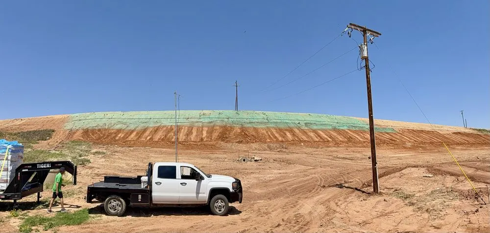 Expert outdoor landscaping for beautiful yards in San Angelo, TX by TBW Hydromulching