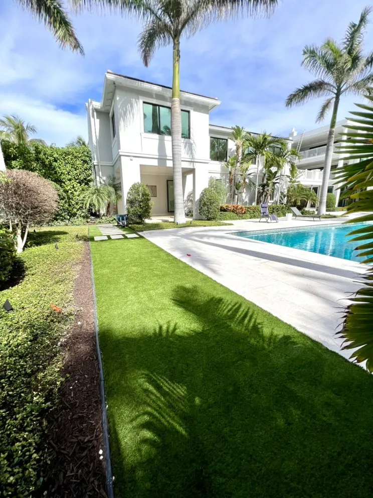 Expert yard maintenance experts serving Pompano Beach, FL - T&C Landscapes