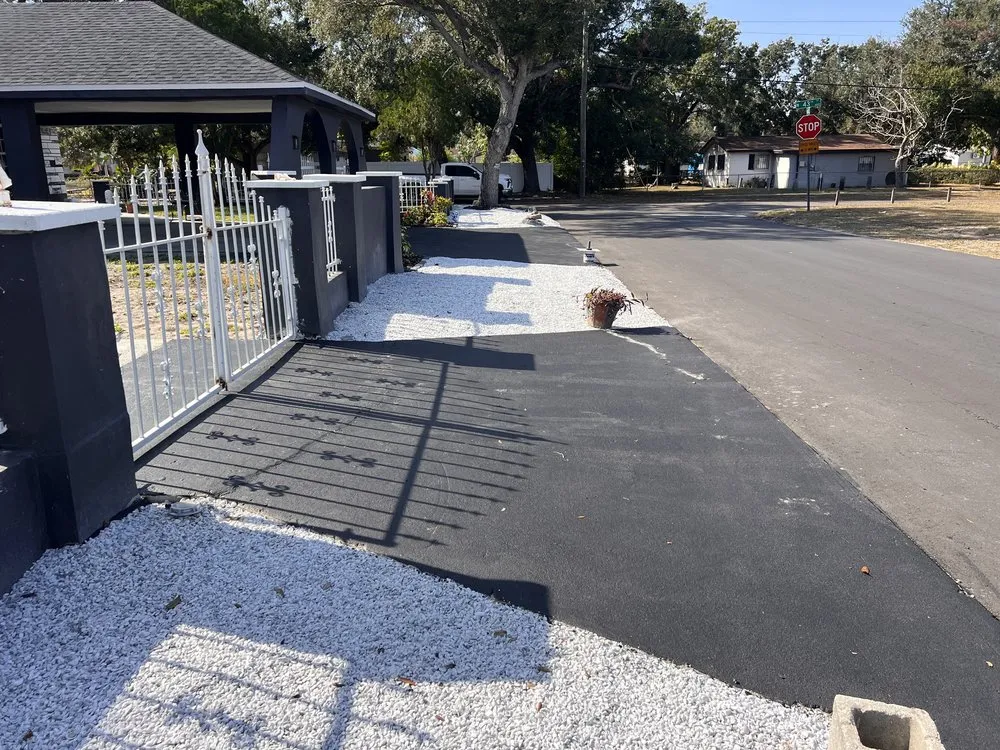 Professional yard maintenance for residential properties across Thonotosassa, FL - TCC Enterprise