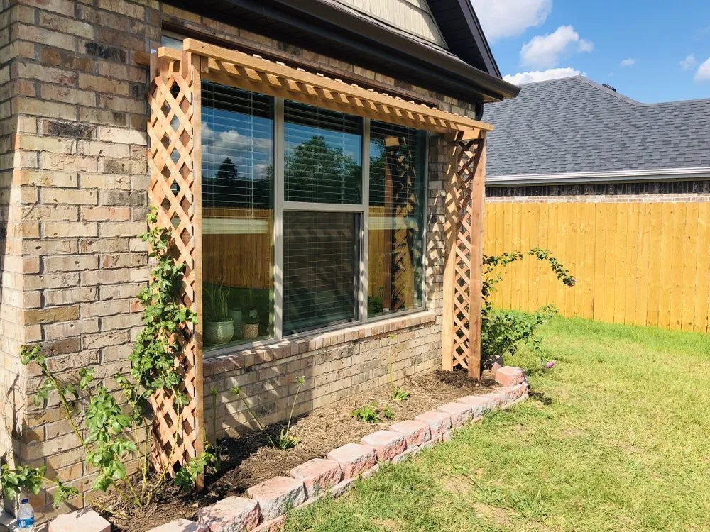 Custom lawn care service in Lowell, AR - TCHW Contracting