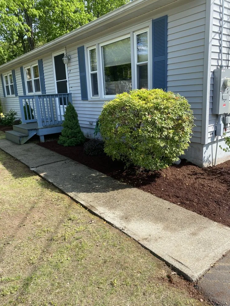 Top-rated lawn care service for year-round maintenance across Amherst, NH - TCoyne Landscaping