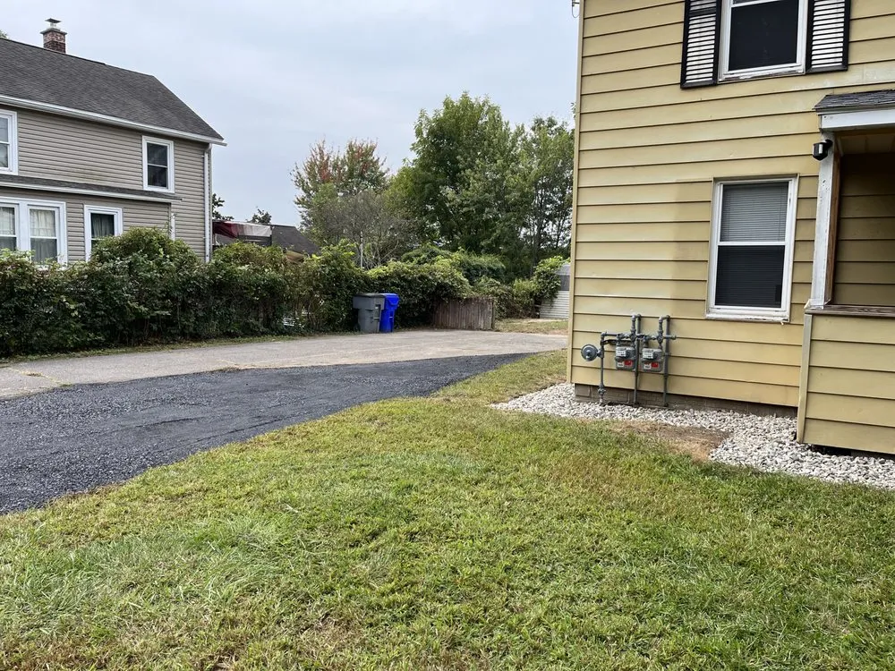 Top-rated residential landscaping in Windsor Locks, CT - TC’s Landscaping & Property Maintenance