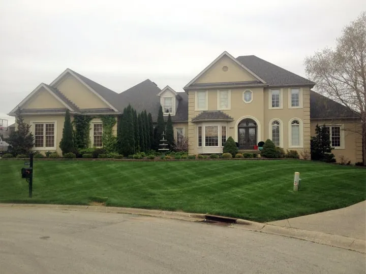 Custom residential landscaping experts serving Mount Washington, KY - Tc's Lawn Care Service & Snow Removal