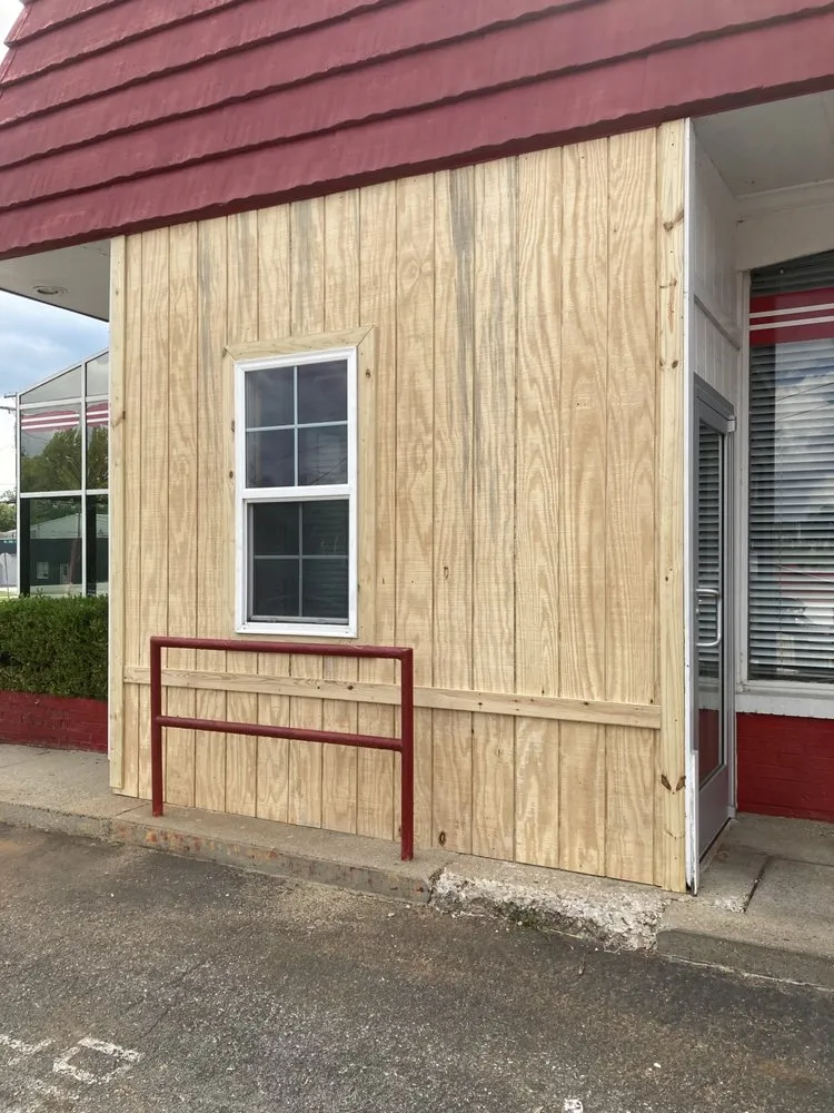 Top-rated landscaping services for year-round maintenance across Mount Sterling, KY - TC’s Lawncare & Handyman Services