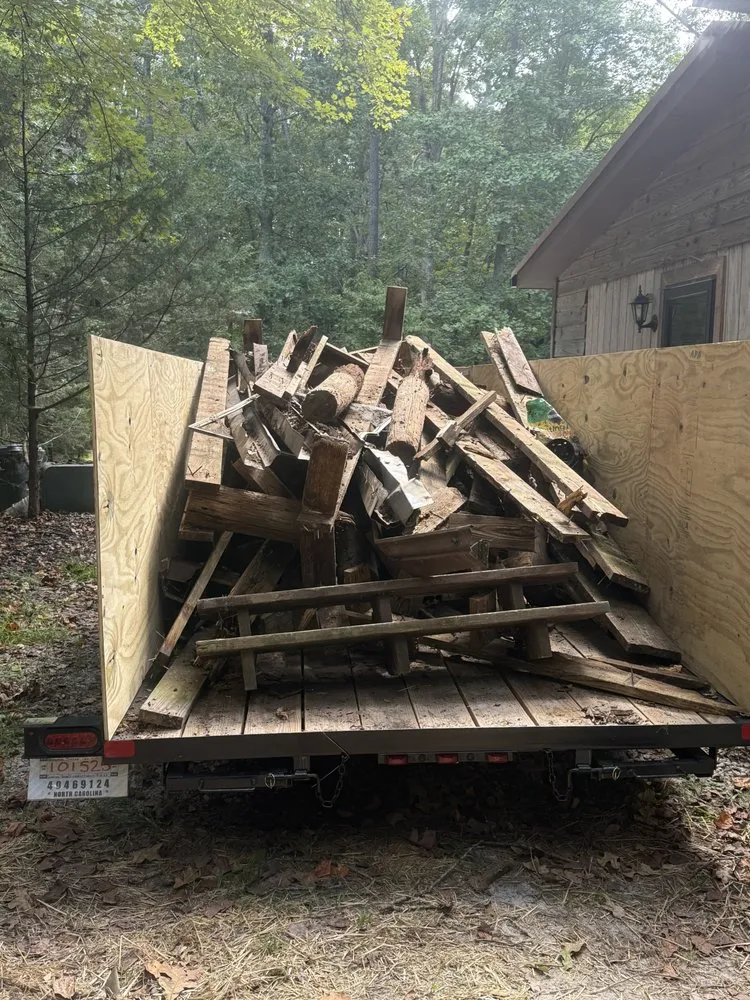 Trusted yard maintenance experts serving Dunn, NC - T&D Junk Removal