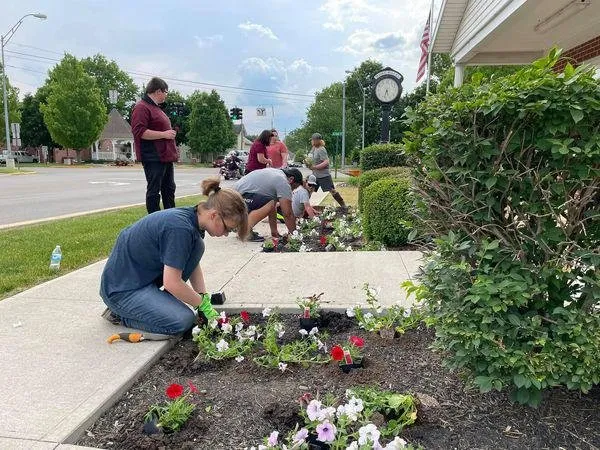 Professional outdoor landscaping in Fredericktown, OH - TD Landscape