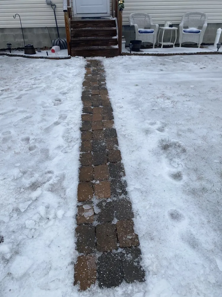 Custom lawn mowing service for residential properties across Dover, DE - T&D Lawn & Home Maintenance