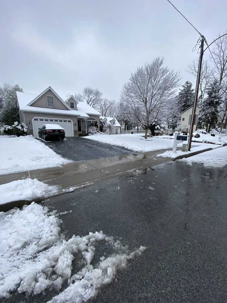 Top-rated yard maintenance for homes across Dover, DE - T&D Lawn & Home Maintenance