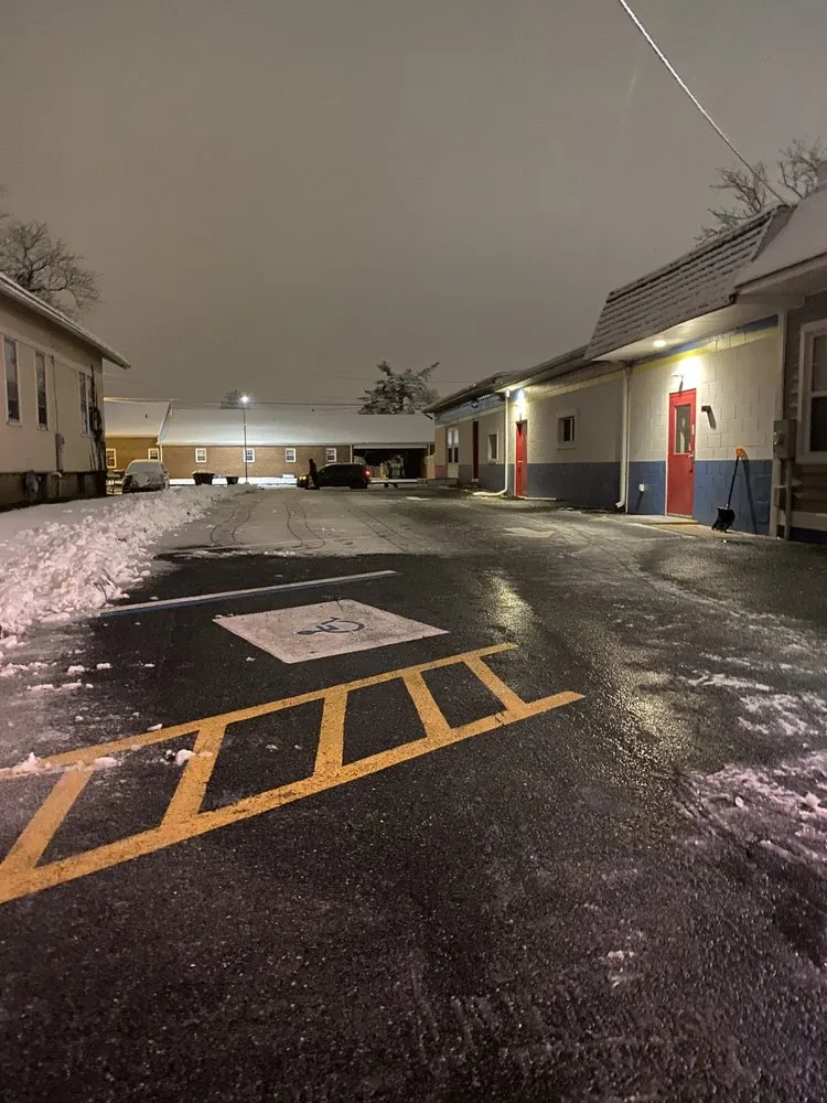 Expert lawn mowing service experts serving Dover, DE - T&D Lawn & Home Maintenance