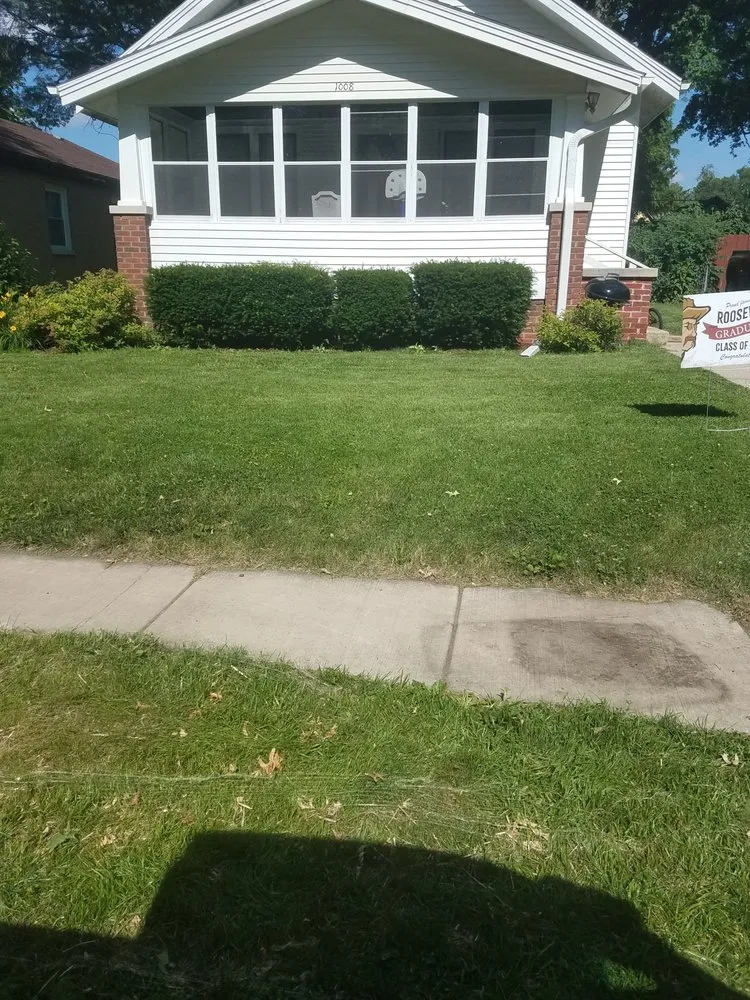 Professional landscaping services for beautiful yards across Rockford, IL - T&D Lawn Services