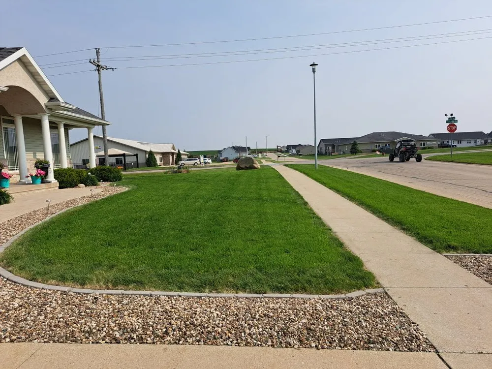 Reliable landscape design for beautiful yards across Marion, IA - T&D Lawncare