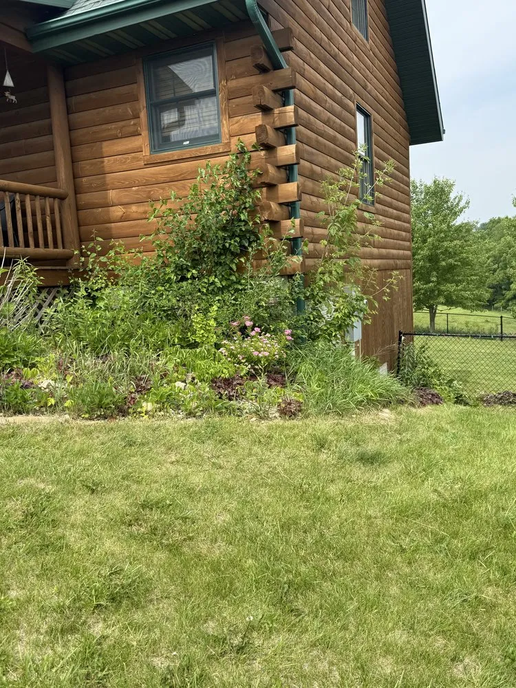 Trusted outdoor landscaping in Marion, IA - T&D Lawncare