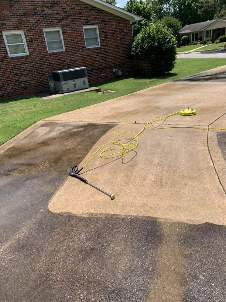 Affordable lawn care service in Huntsville, AL - TD Pressure Washing
