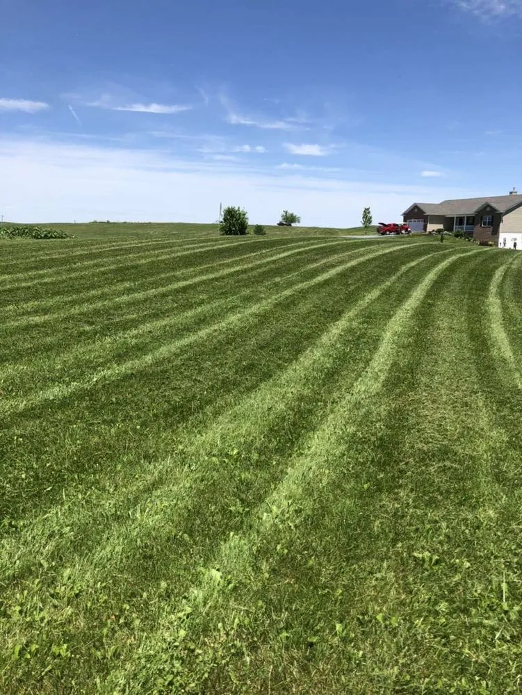 Affordable yard maintenance in Rocky Ridge, MD by T&E Landscaping Service
