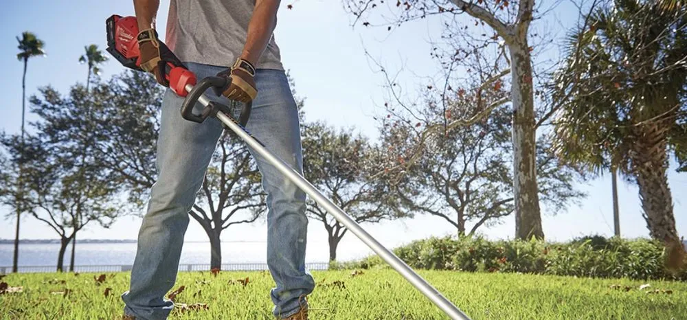 Top-rated residential landscaping for outdoor upgrades in Evans, CO by T&E Lawn Mowing and Cleanup