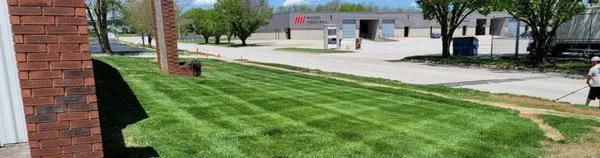 Teague Lawn Care Logo