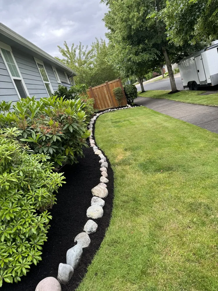 Top-rated landscape design experts serving Springfield, OR - Team Cricks