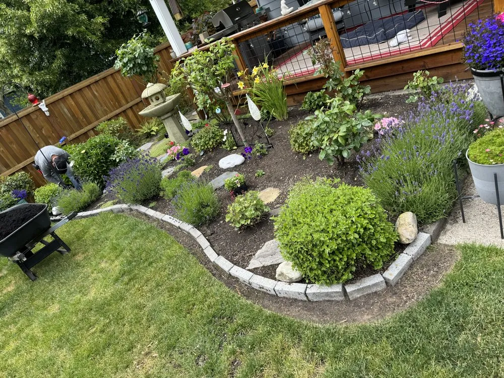 Trusted outdoor landscaping for outdoor upgrades across Springfield, OR - Team Cricks