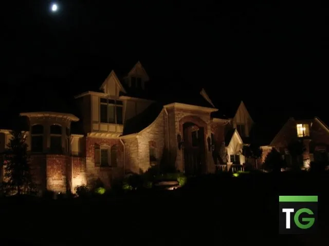 Top-rated lawn care service for residential properties across Ellisville, MO - Team Green Outdoor