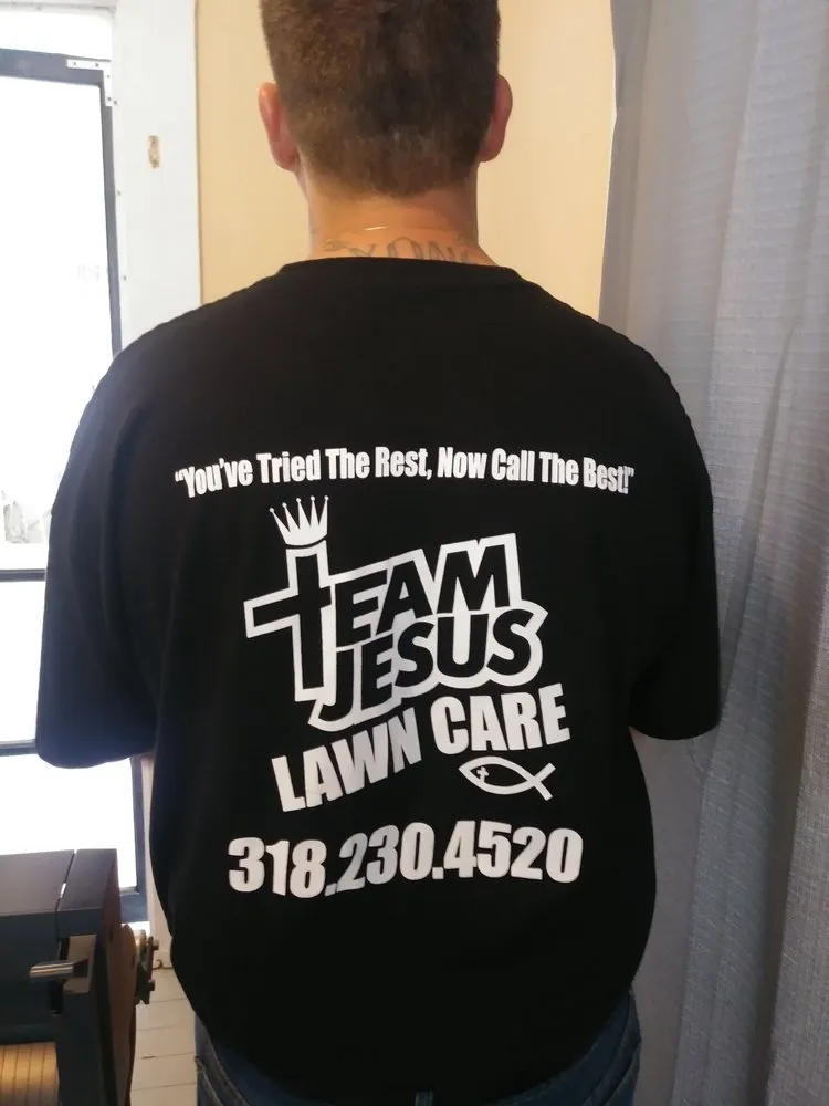 Professional garden landscaping experts serving Stonewall, LA - Team Jesus Lawn Care