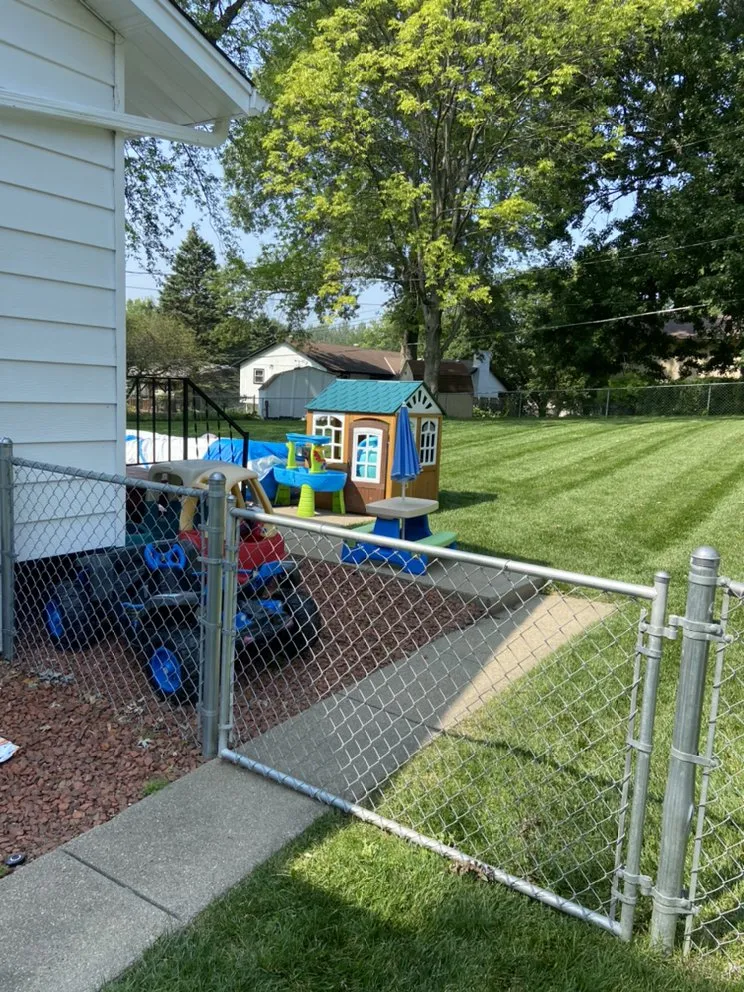 Affordable lawn mowing service in Omaha, NE - Team Kilian Services