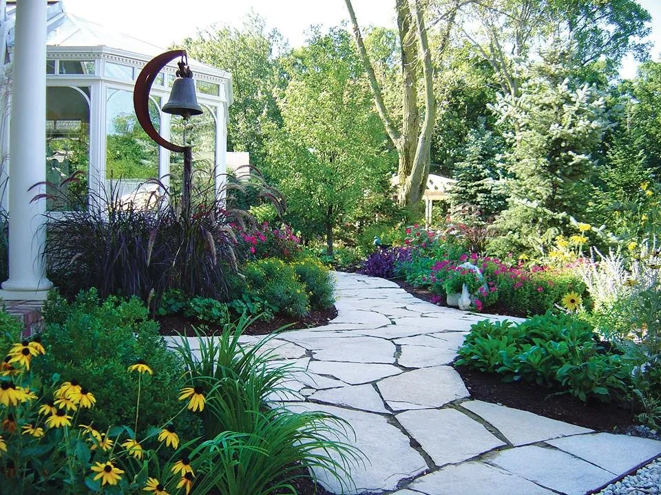 Trusted landscape installation experts serving Grantville, PA - Team Lewis Landscape
