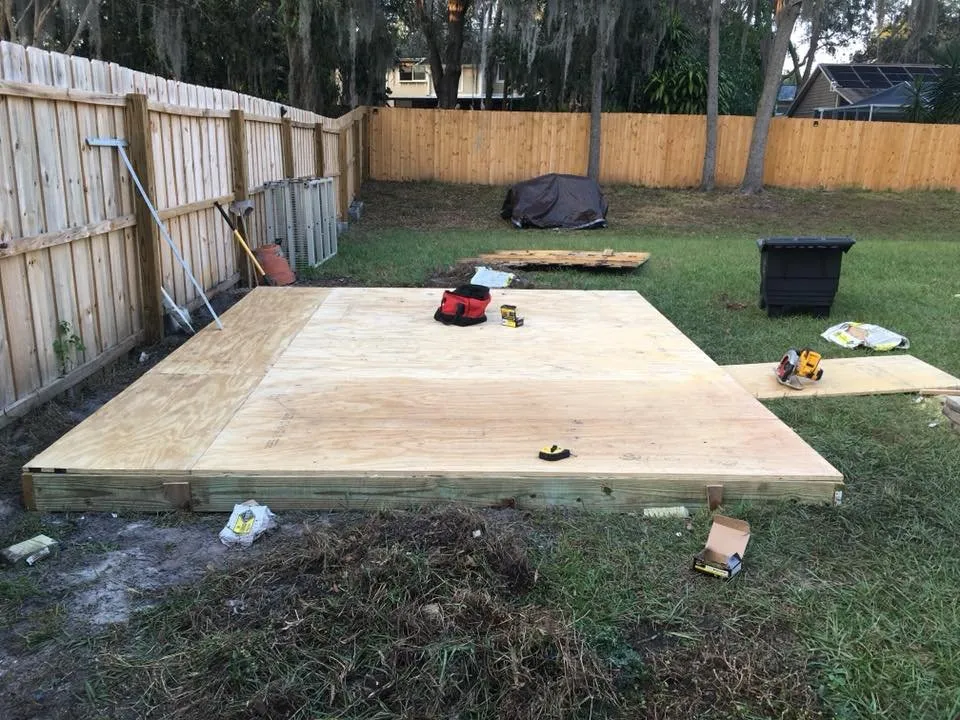 Expert yard cleanup service in Lutz, FL by Team Reyes Lawn & Maintenance Care