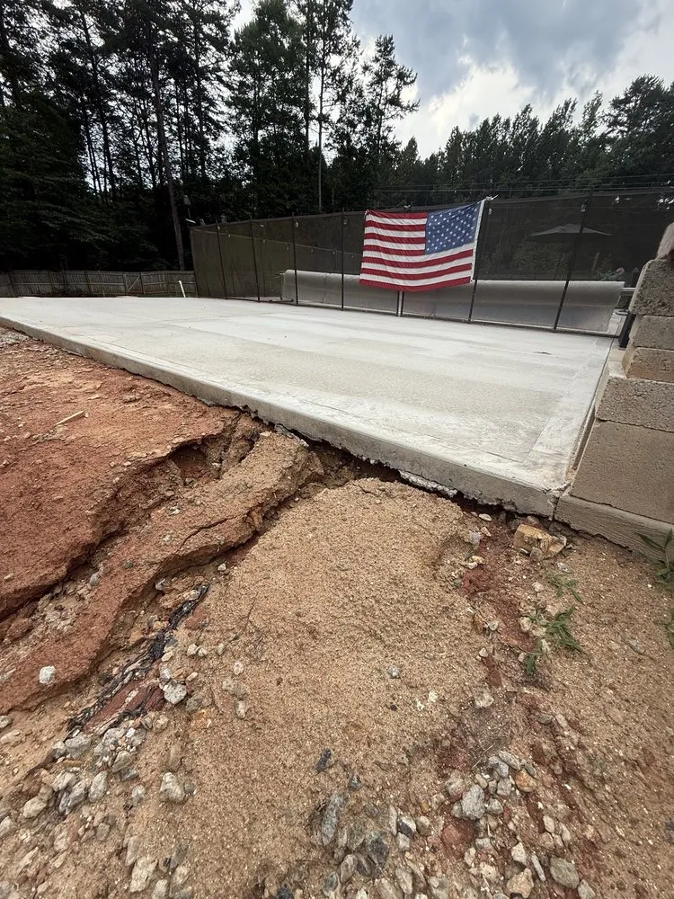 Expert yard cleanup service for residential properties in Shelby, NC by TeamEdit Landscaping And Tree Service