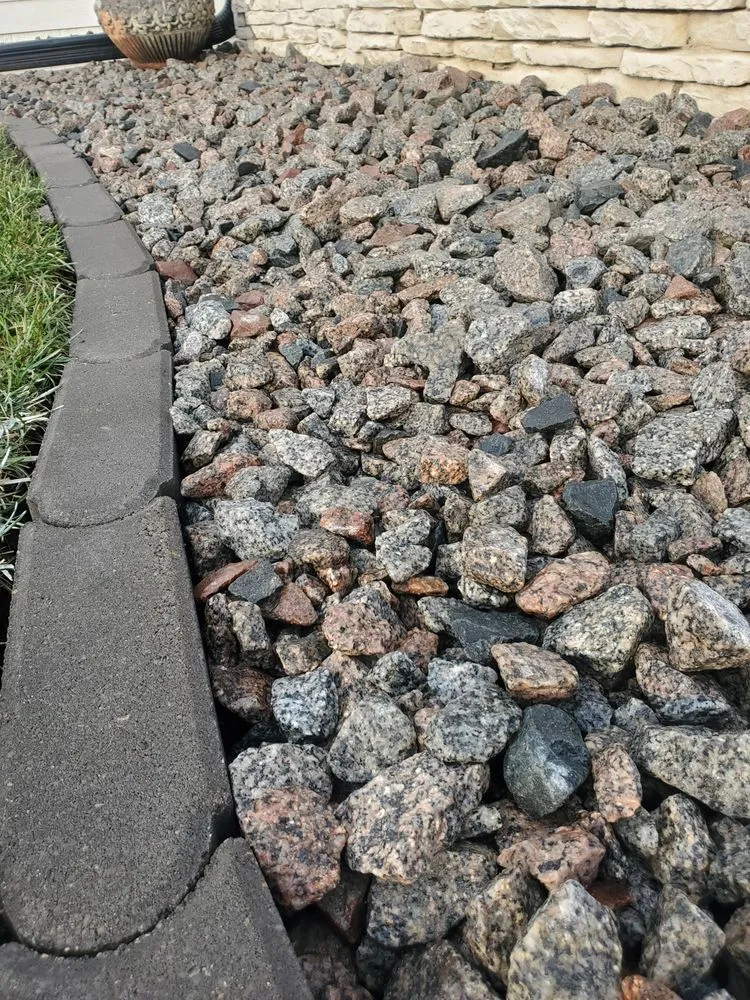 Expert garden landscaping experts serving Ankeny, IA - Tebock's Landscape