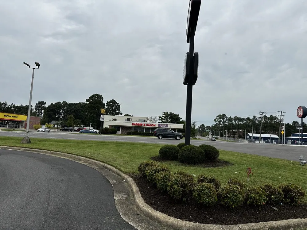 Reliable landscape design for year-round maintenance across Chester, VA - Tech Clean Solutions