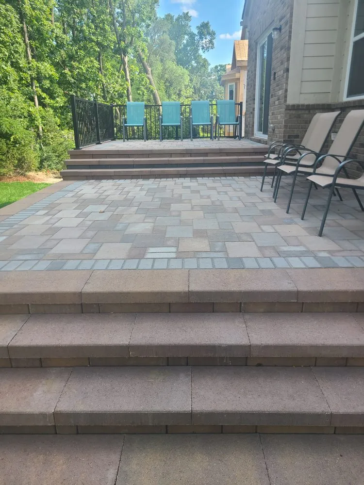 Reliable garden landscaping with custom design in Livonia, MI by Teddy's Lawn & Landscape