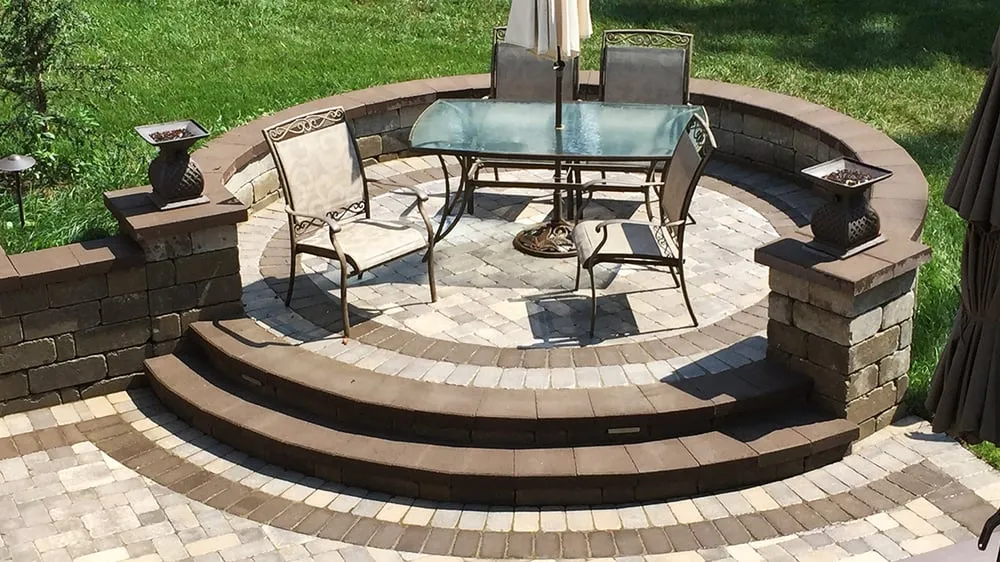 Custom landscaping services in Livonia, MI - Teddy's Lawn & Landscape
