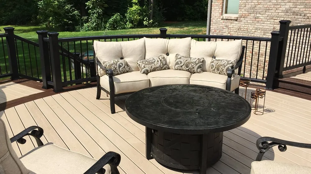 Custom lawn mowing service in Livonia, MI - Teddy's Lawn & Landscape