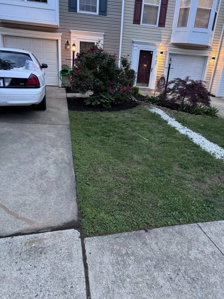 Professional outdoor landscaping experts serving Bealeton, VA - Tee It Up Services