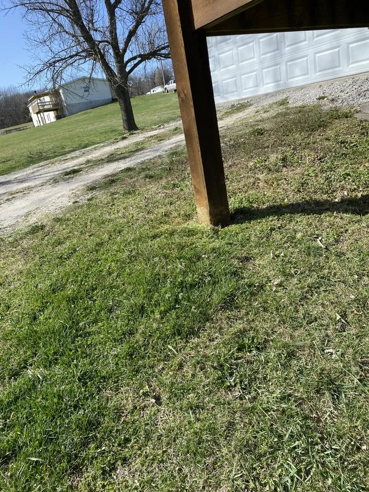 Professional landscape design experts serving Elsberry, MO - Teegan&Adam Yard