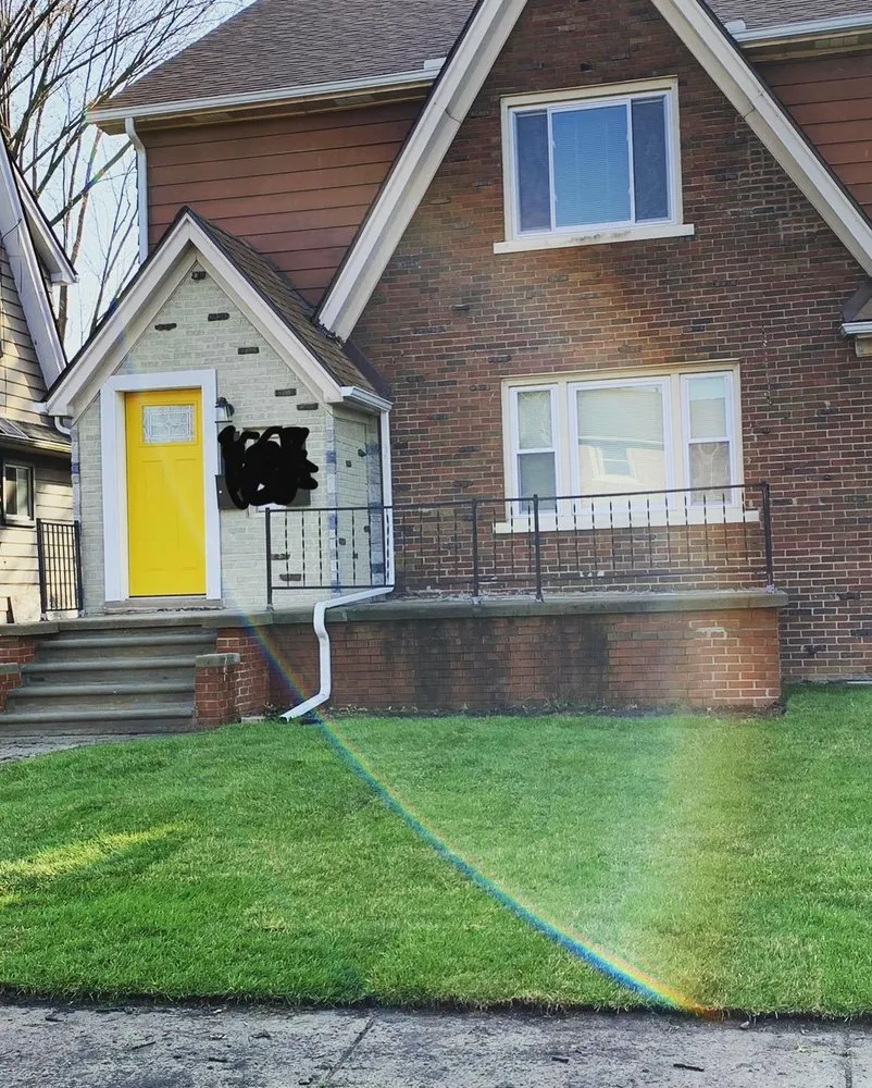 Reliable yard maintenance in Detroit, MI - Teek Landscaping