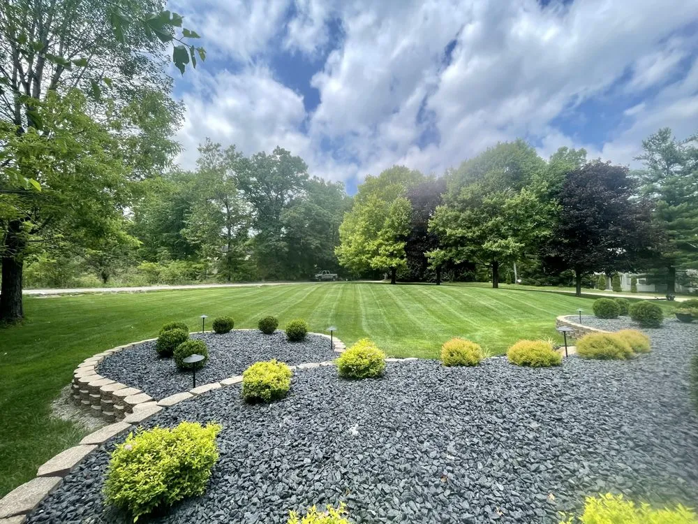 Reliable residential landscaping experts serving Ypsilanti, MI - Teels Lawn & Snow
