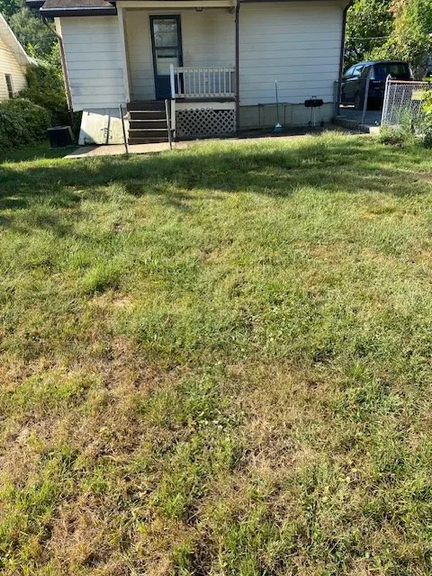 Trusted lawn mowing service in Saint Louis, MO - Tees Cut & Clean Lawn Care Services