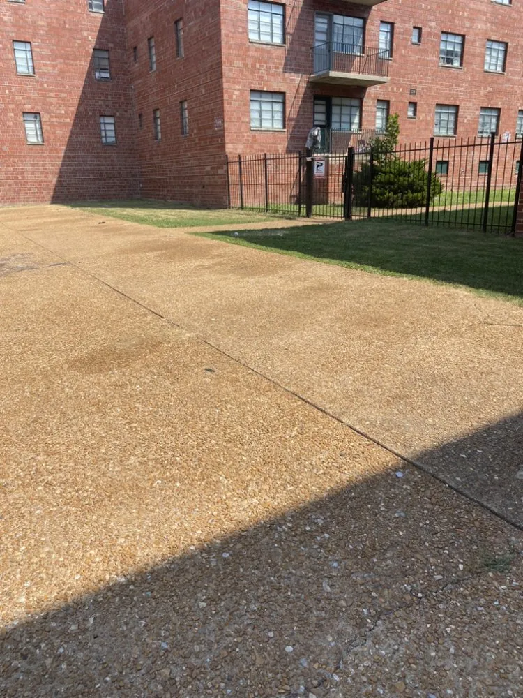 Reliable outdoor landscaping with custom design across Saint Louis, MO - Tees Cut & Clean Lawn Care Services