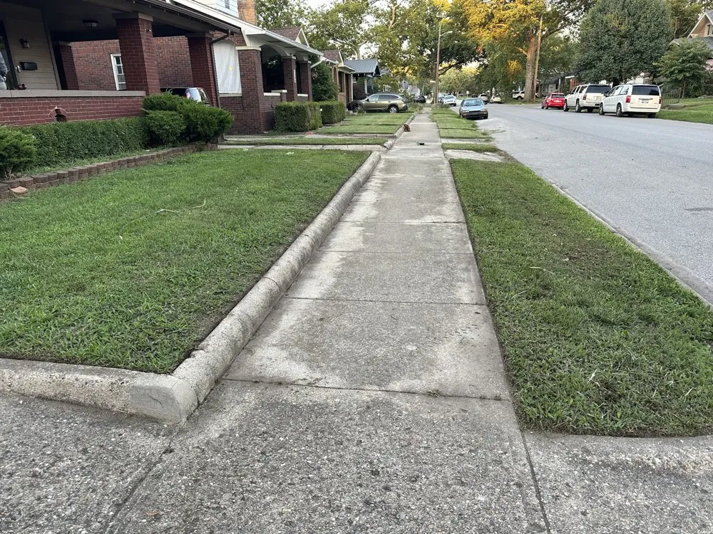 Top-rated landscaping services experts serving Terre Haute, IN - Tees Lawn Service