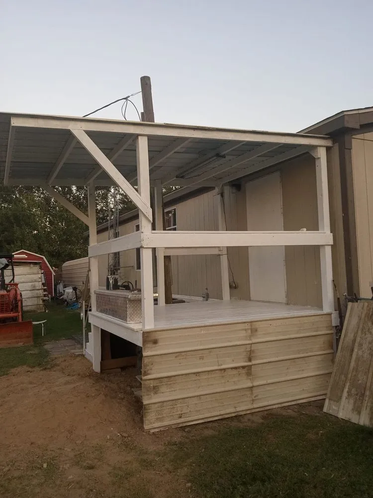 Expert landscaping services in Cameron, LA - Tee's Pressure Washing Services