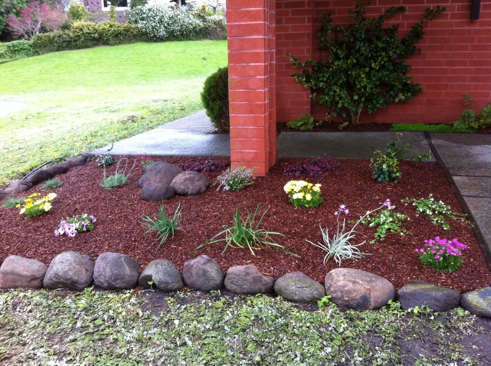 Custom lawn care service with custom design across Novato, CA - Tefra Maintenance