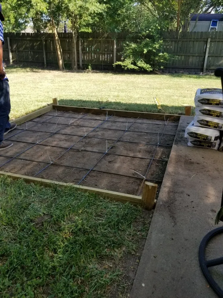 Custom landscape installation experts serving College Station, TX - Tejas Fence And Landscape