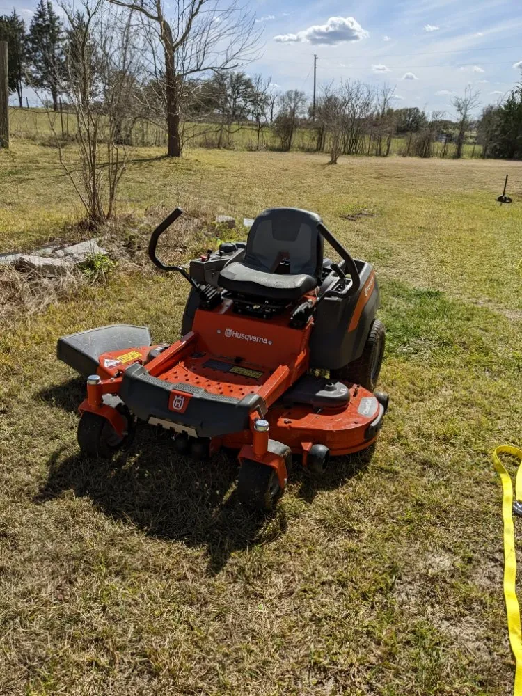 Top-rated outdoor landscaping in Brenham, TX - Tejas Home & Lawn Services