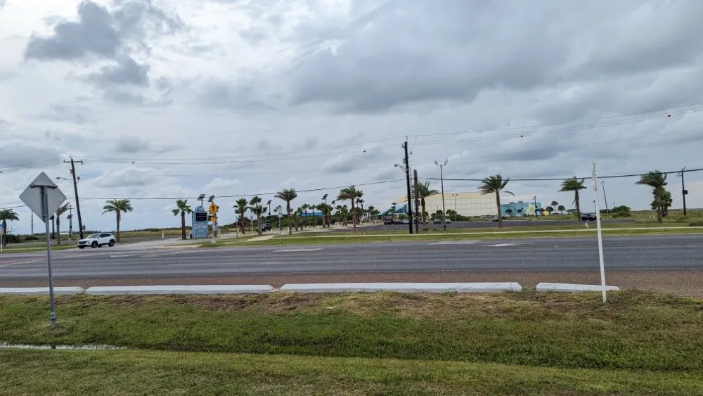 Custom residential landscaping in Brenham, TX by Tejas Home & Lawn Services