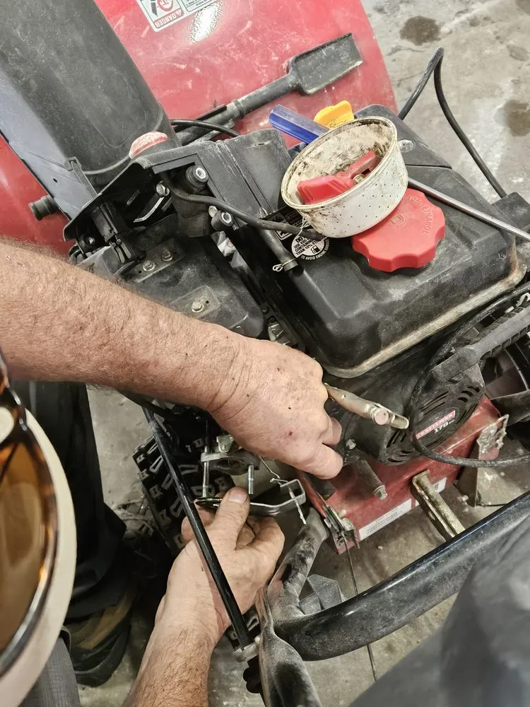 Professional garden landscaping for beautiful yards in Junction City, KS by Telebec