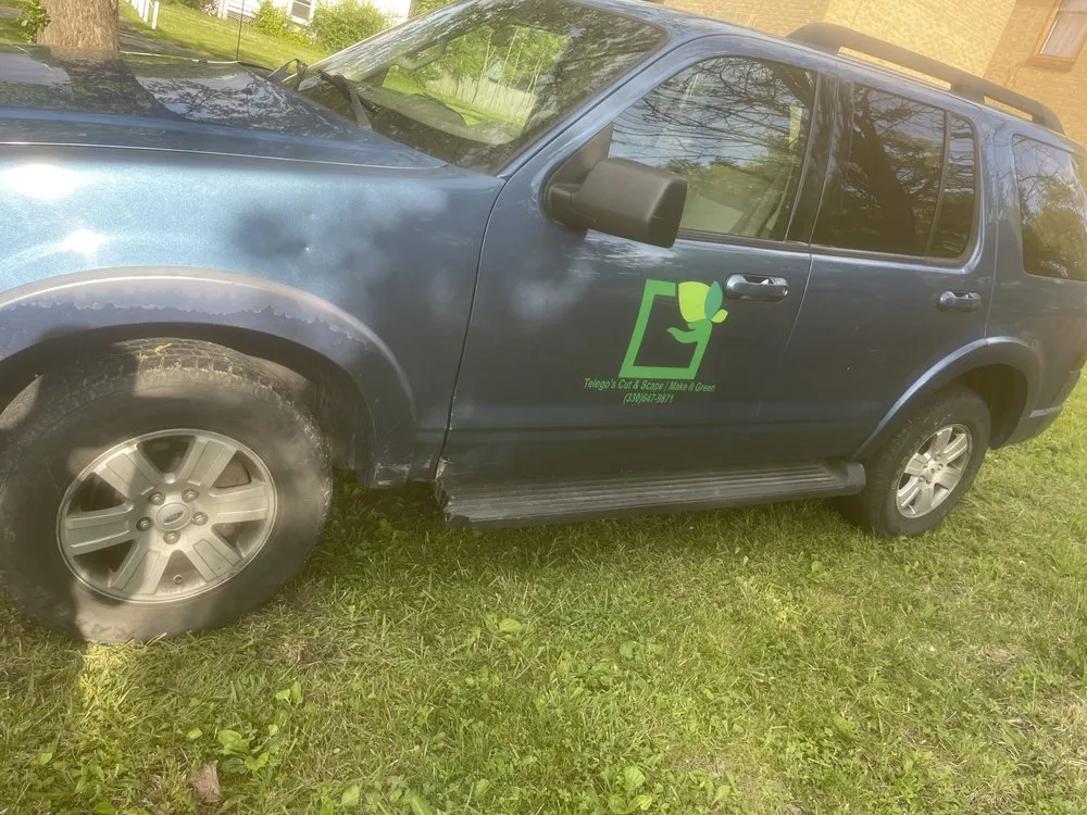 Top-rated yard maintenance in Warren, OH by Telego Cut & Scape