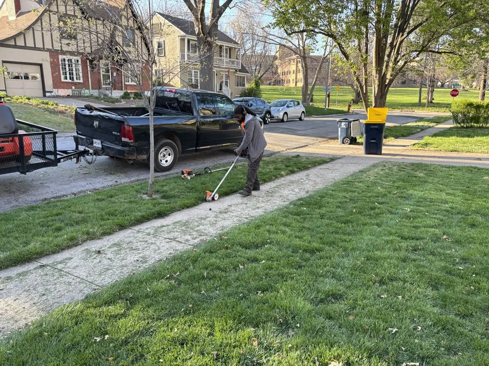 Expert yard cleanup service in Kansas City, MO by Tell A Friend Lawn And Landscape